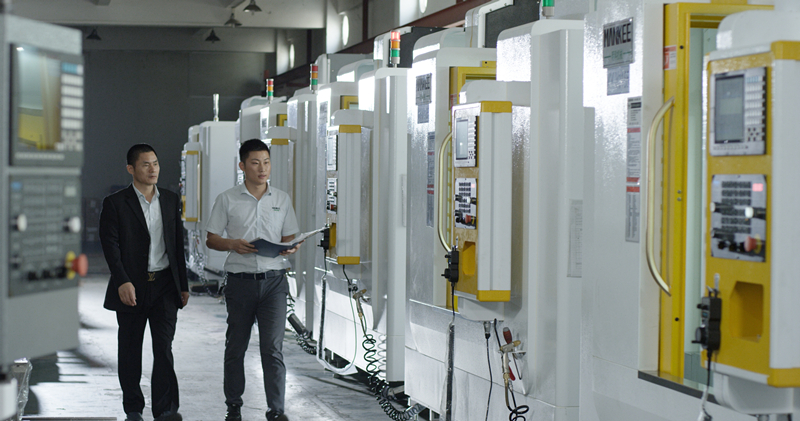 5G终端加工中心,钻攻机 5G终端加工中心,钻攻机